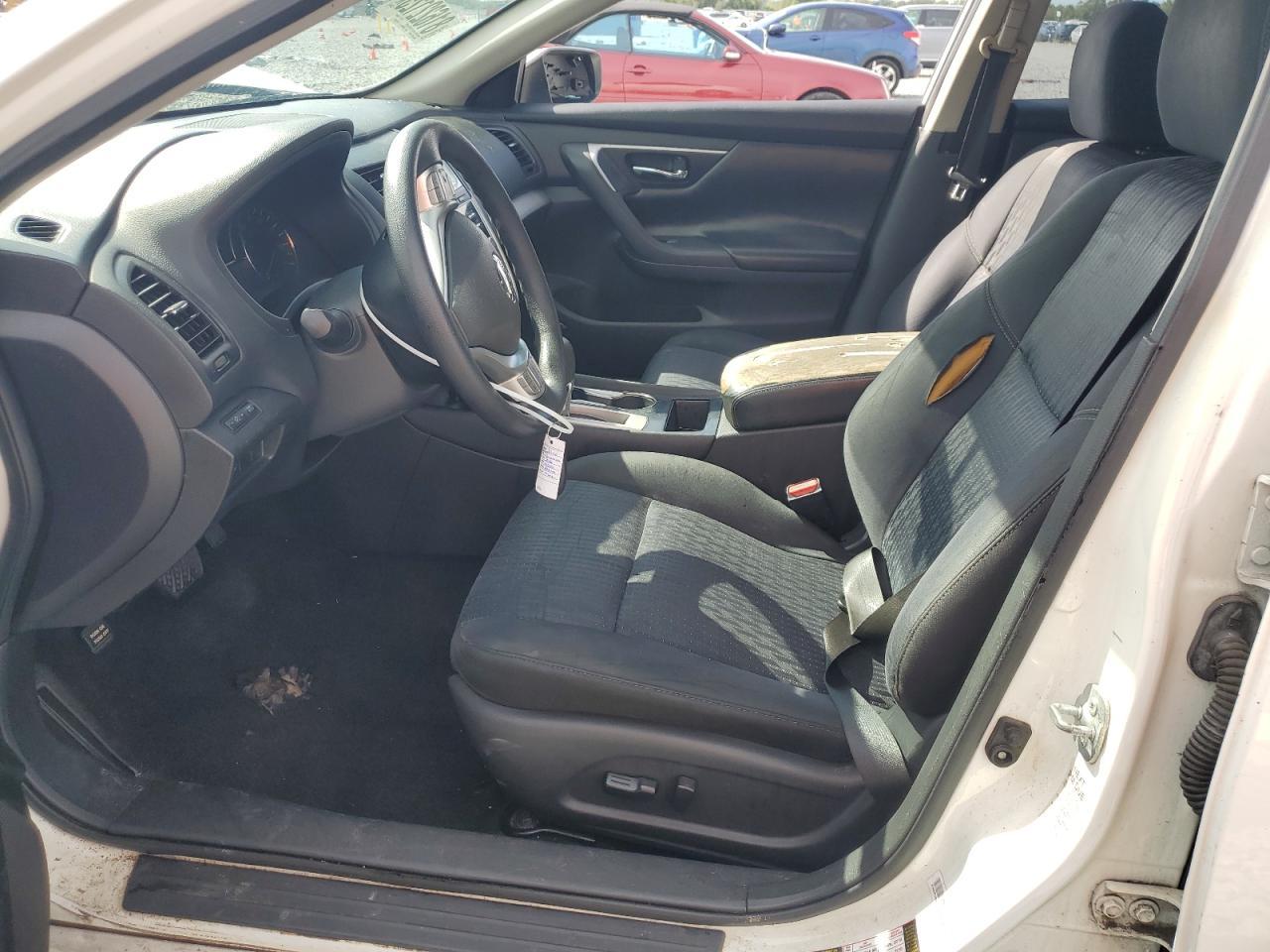 2016 Nissan Altima 2.5 - Image 7