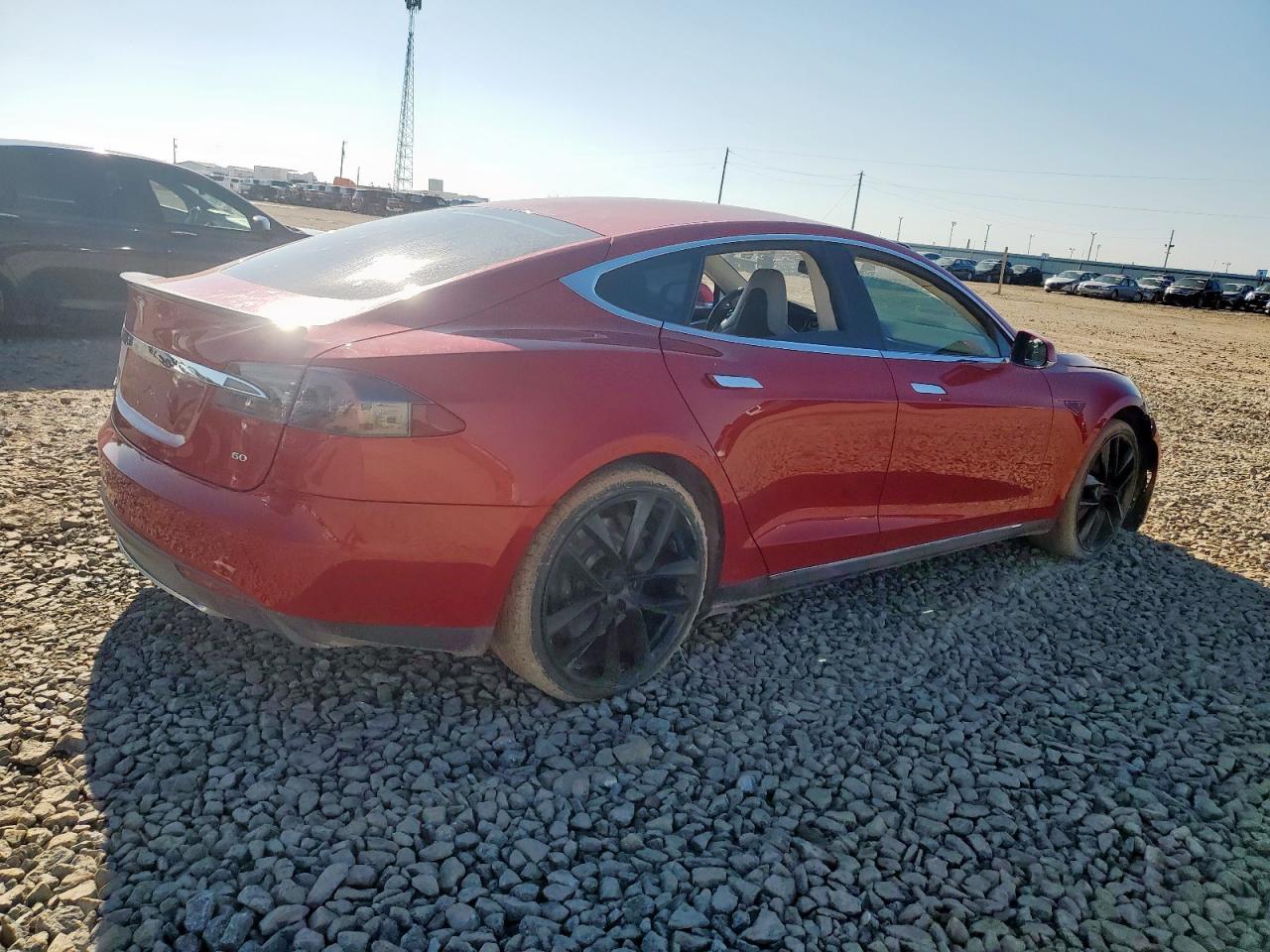 2014 Tesla Model S - Фото 3
