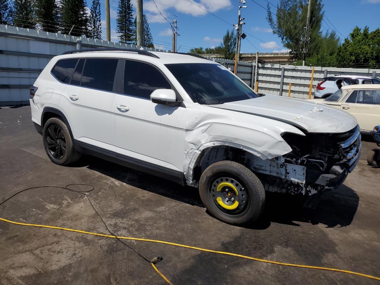 2022 Volkswagen Atlas Se - Image 4
