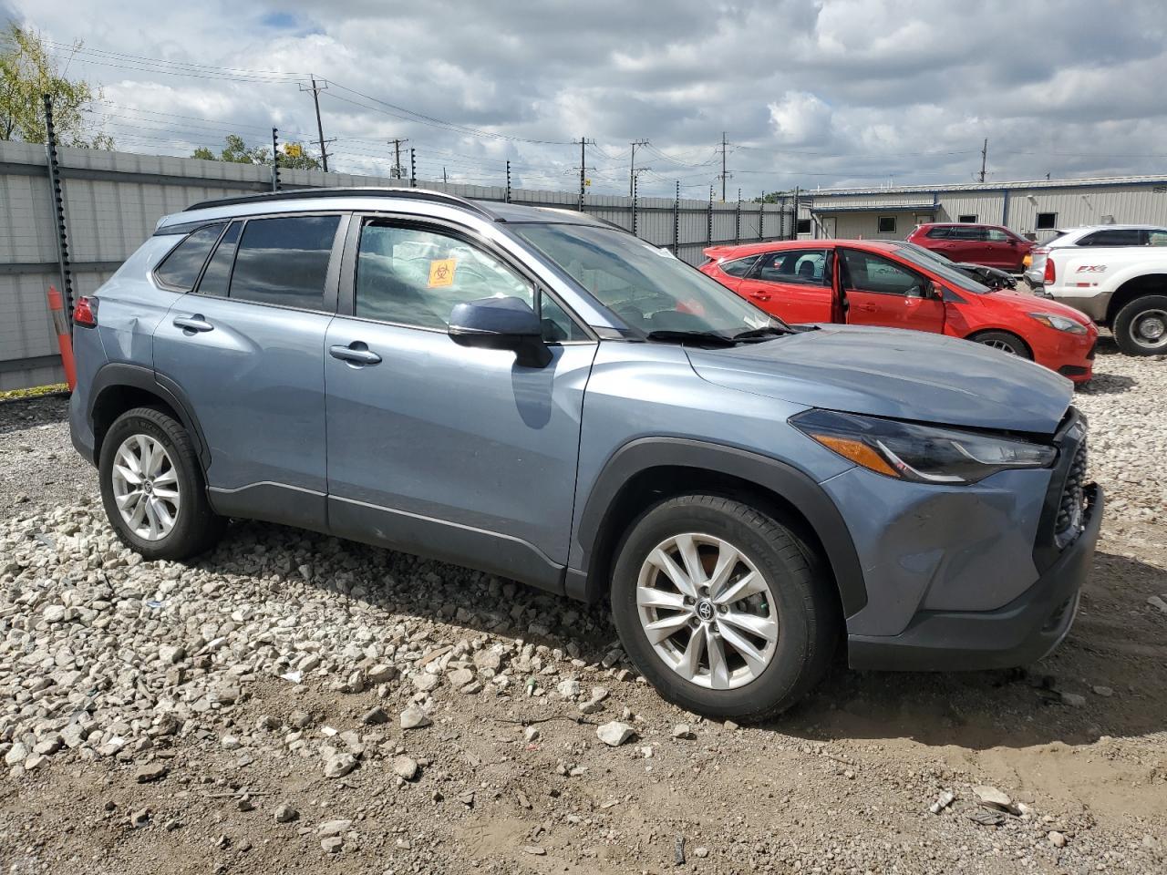 2023 Toyota Corolla Cross Le - Фото 4