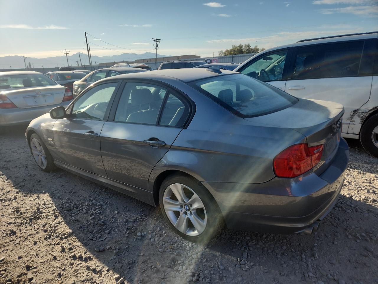 2011 BMW 328 Xi Sulev - Фото 2