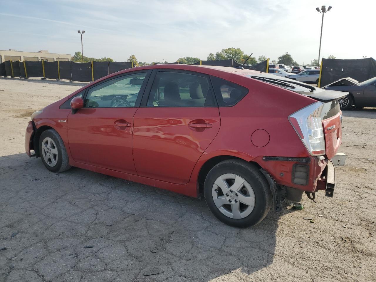 2011 Toyota Prius - Image 2