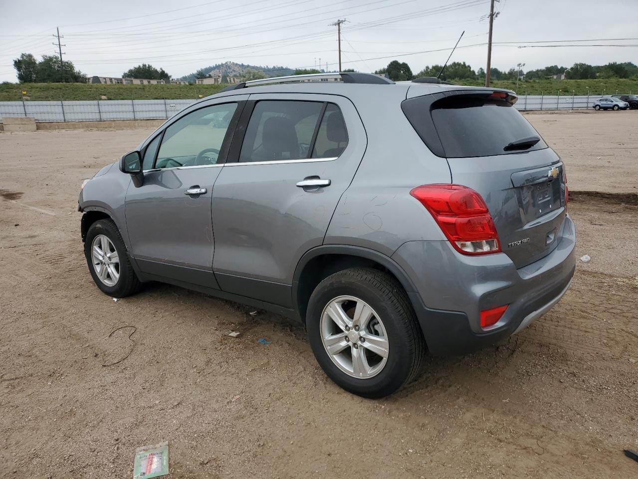2020 Chevrolet Trax 1Lt - Image 2
