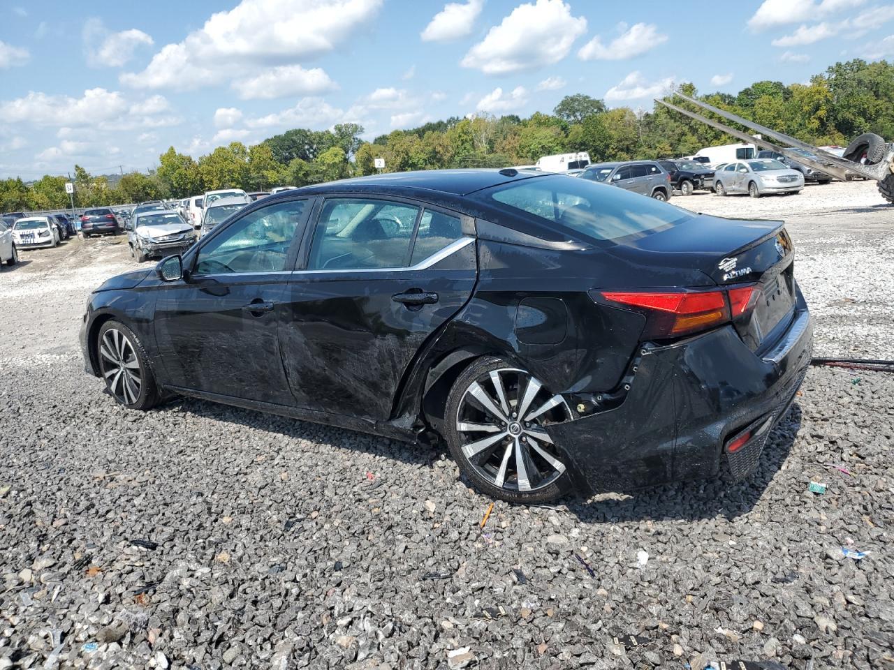2021 Nissan Altima Sr - Image 2