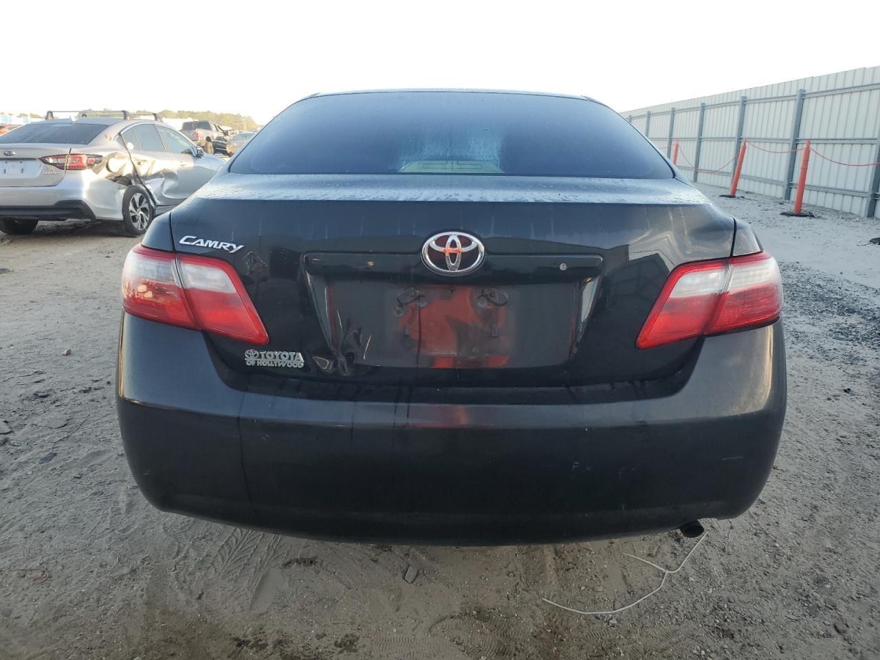 2009 Toyota Camry Base - Image 6