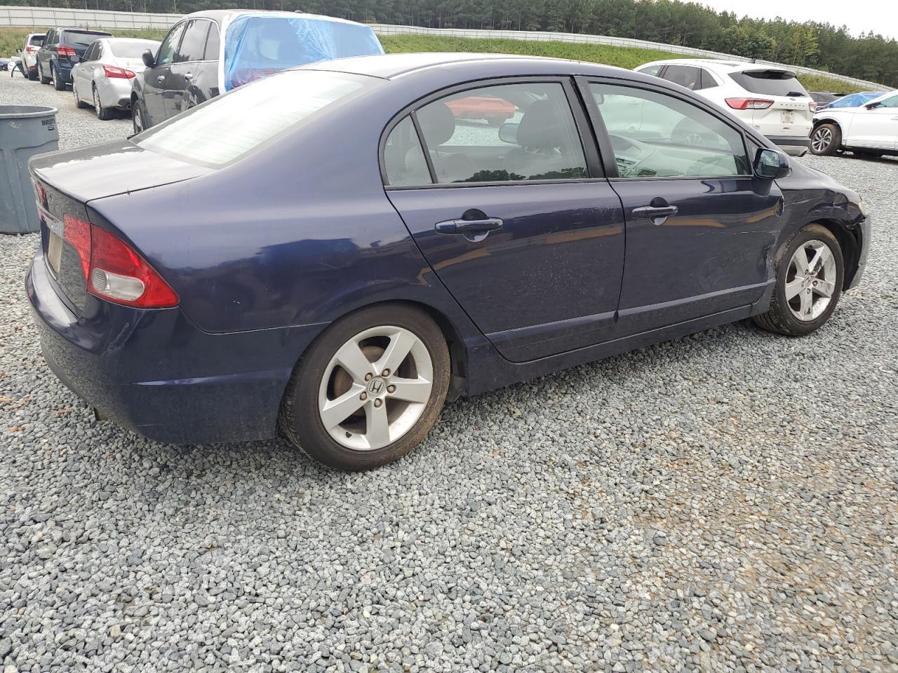 2011 Honda Civic - Фото 3