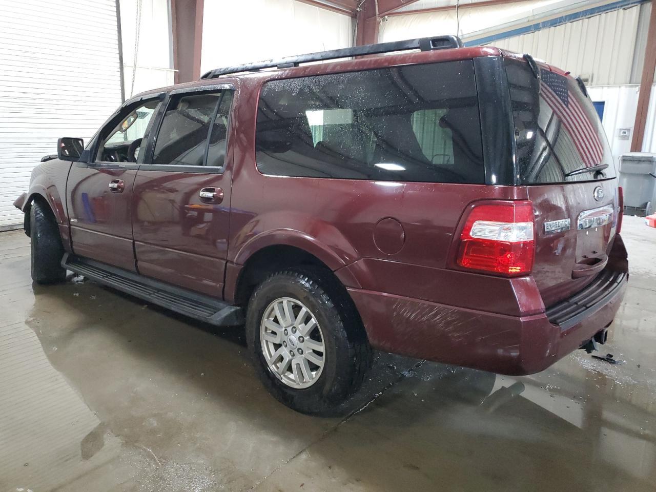 2011 Ford Expedition El Xlt - Image 2
