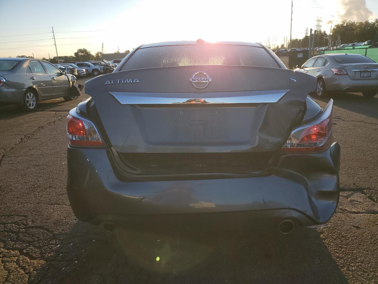 2015 Nissan Altima 2.5 - Фото 6