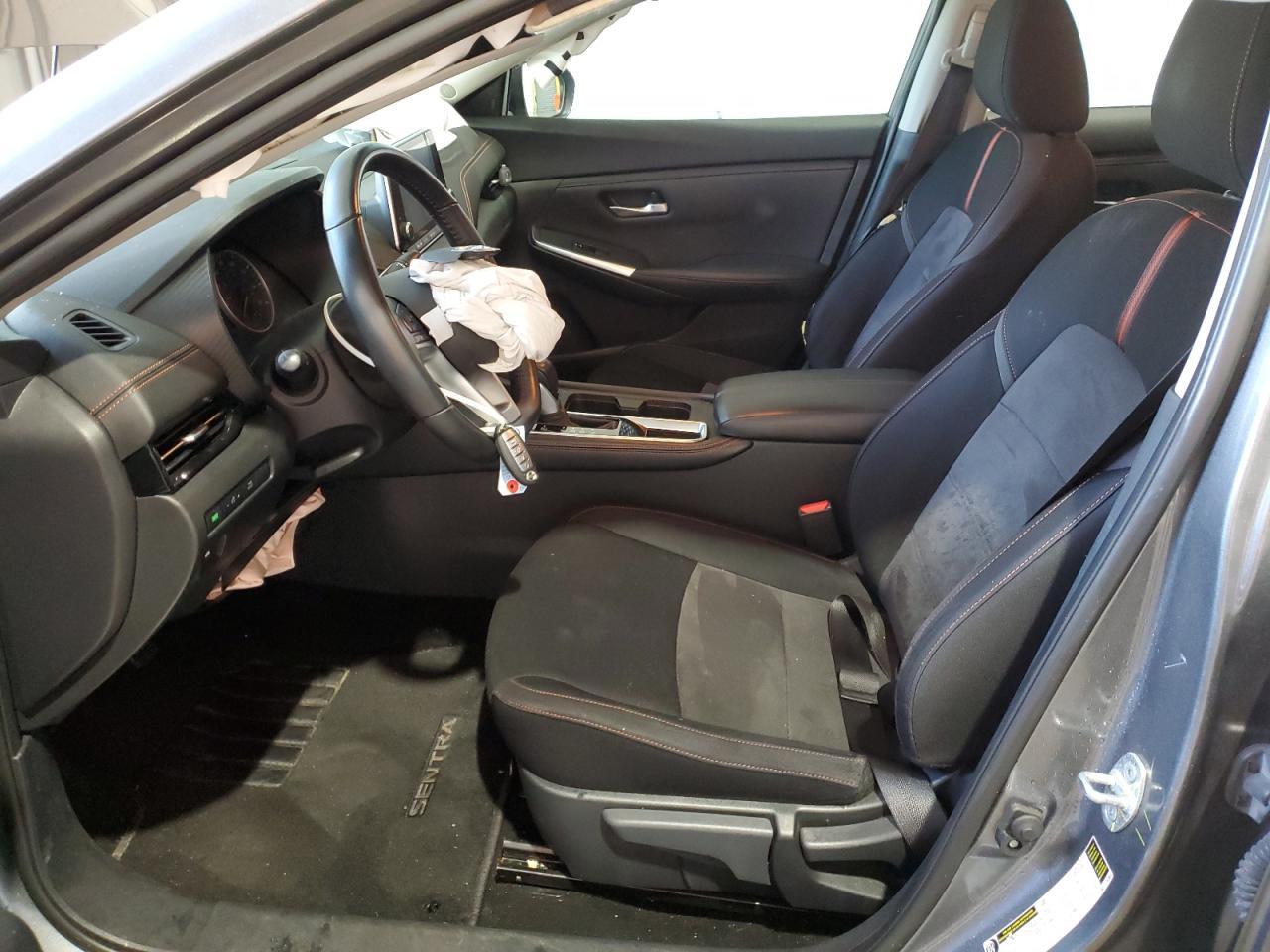 2020 Nissan Sentra Sr - Image 7