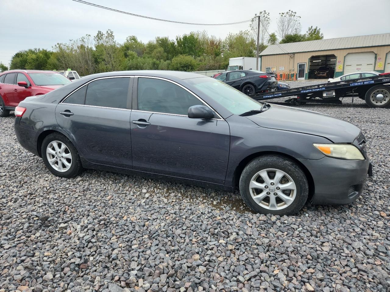 2011 Toyota Camry Base - Фото 4