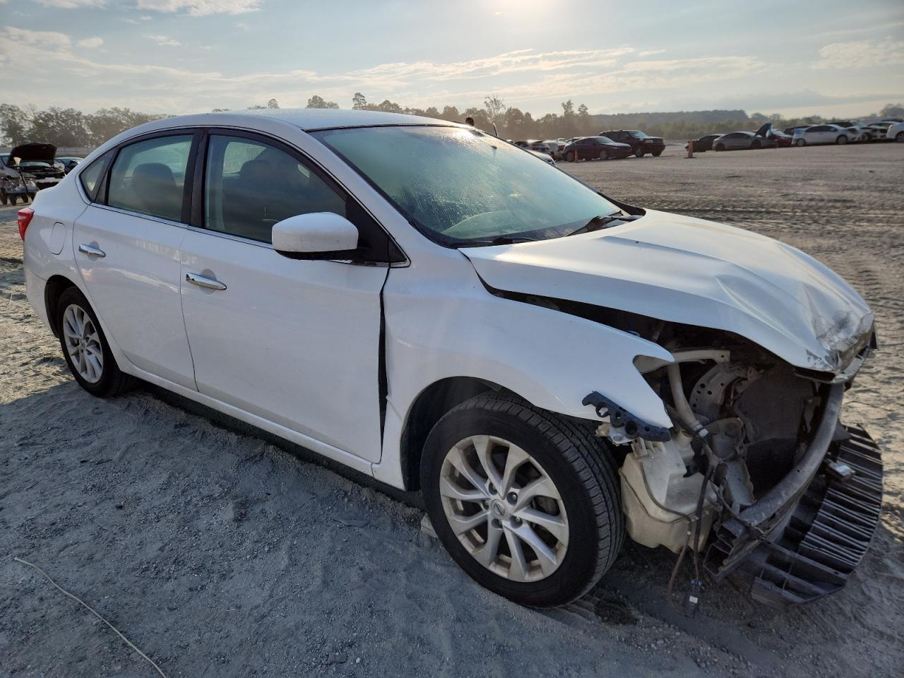 2019 Nissan Sentra S - Фото 4
