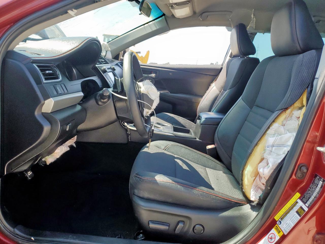 2016 Toyota Camry Le - Image 7