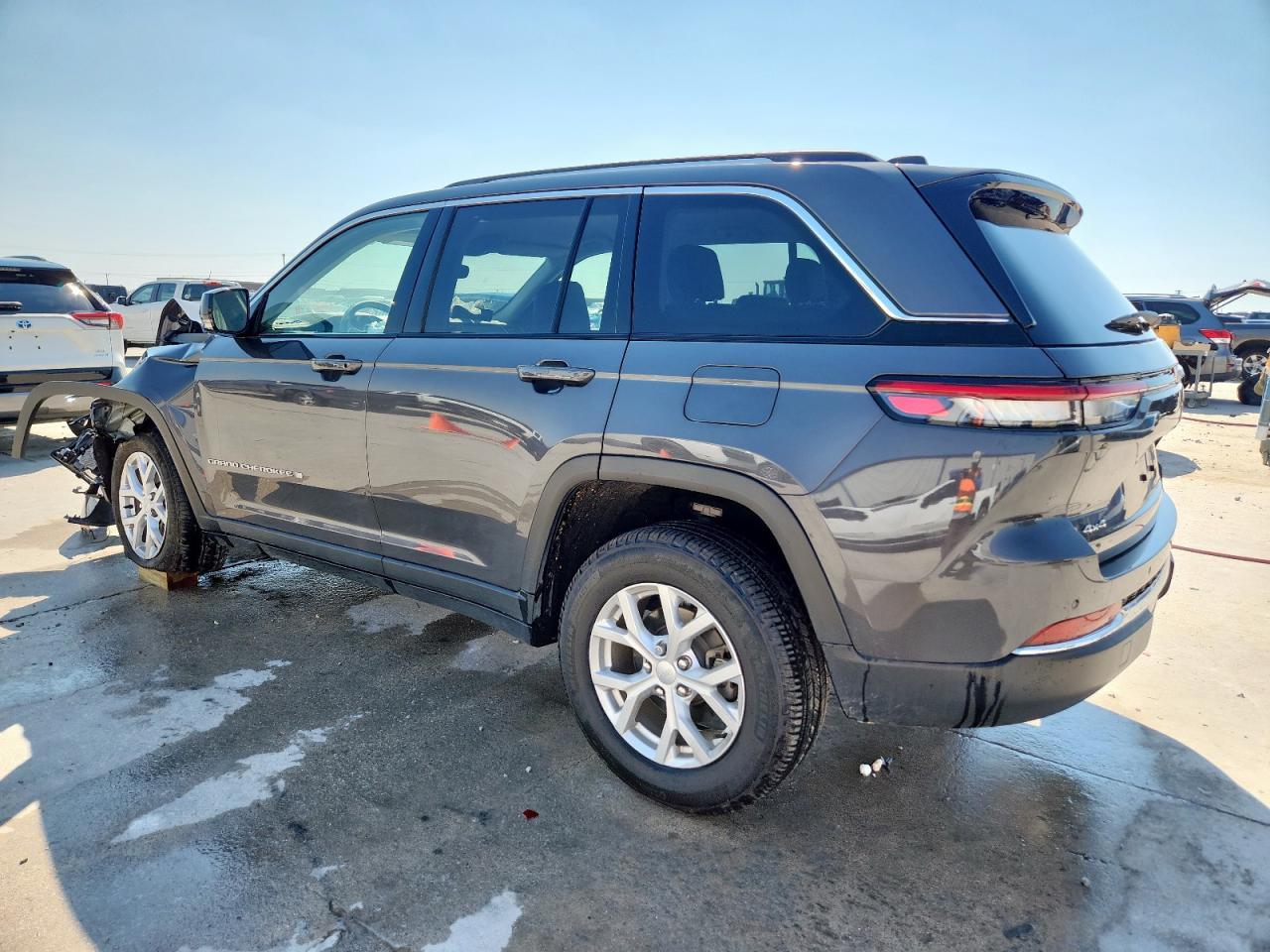 2023 Jeep Grand Cherokee Limited - Фото 2