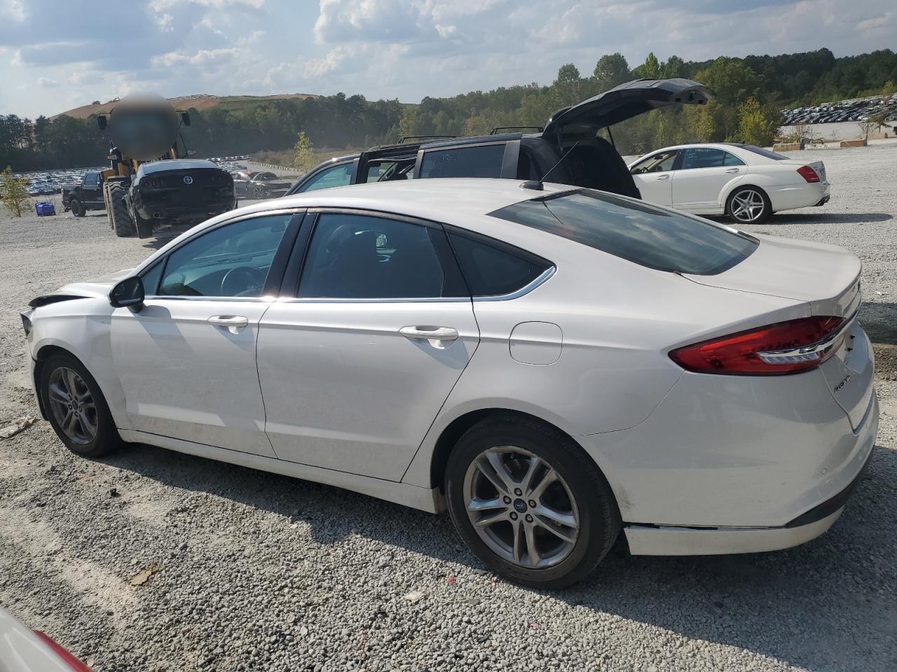 2018 Ford Fusion Se - Фото 2