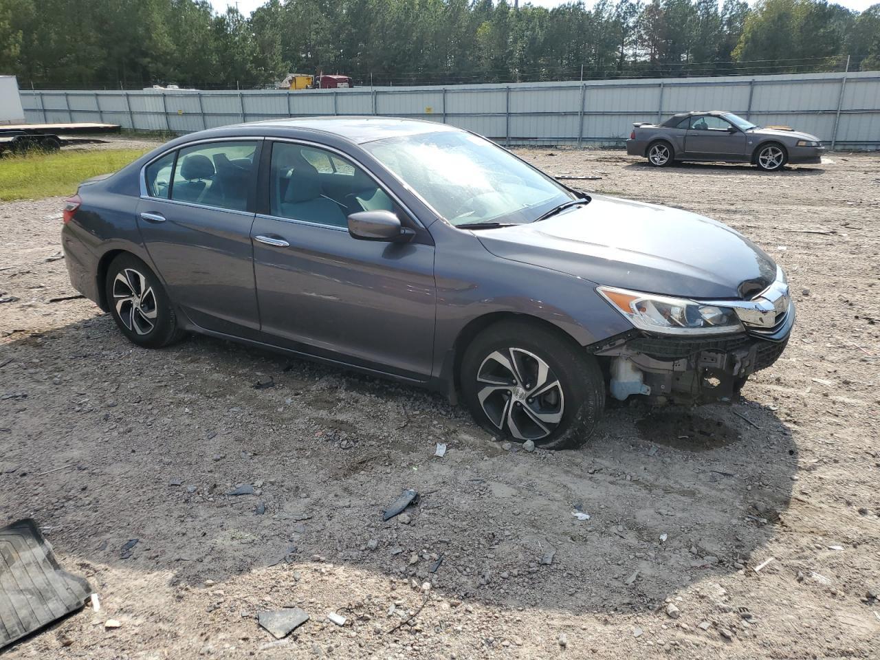 2018 Honda Accord Lx - Фото 4