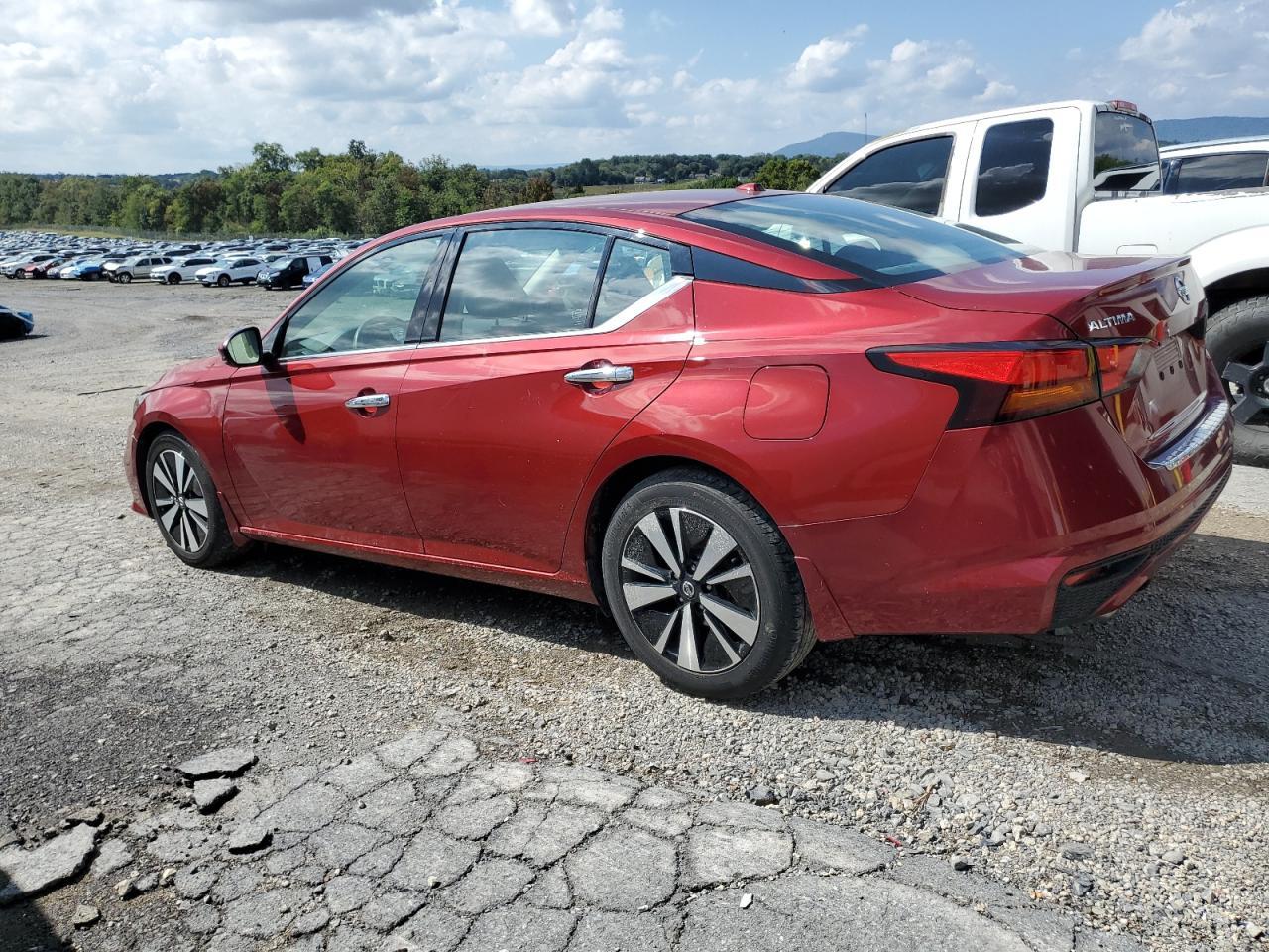 2020 Nissan Altima Sl - Фото 2