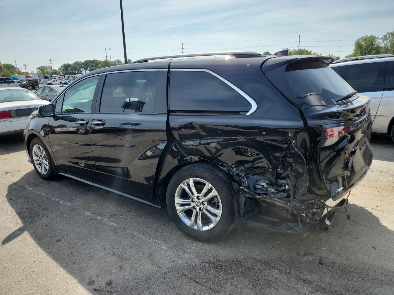 2023 Toyota Sienna Xse - Фото 2