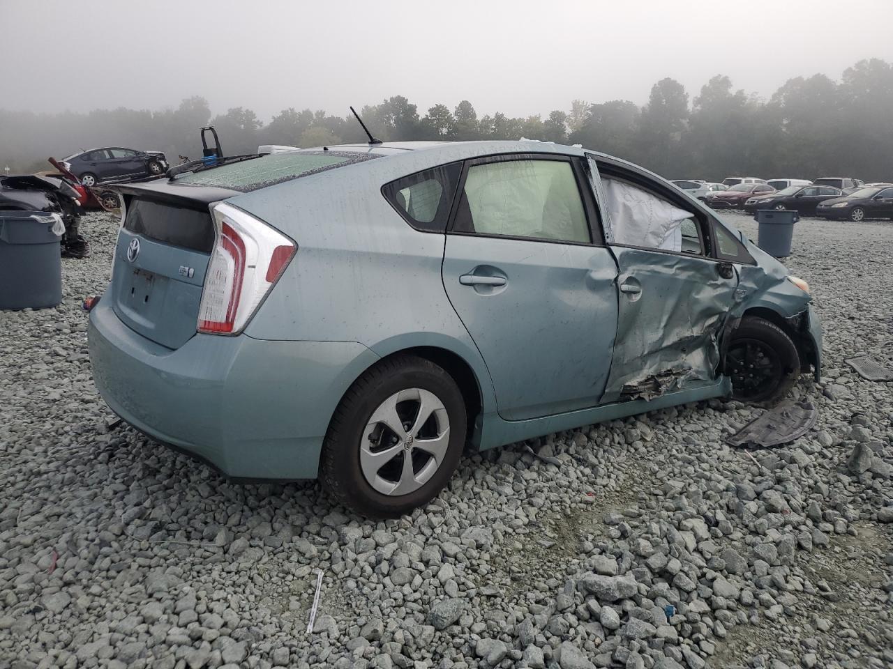 2015 Toyota Prius - Фото 3