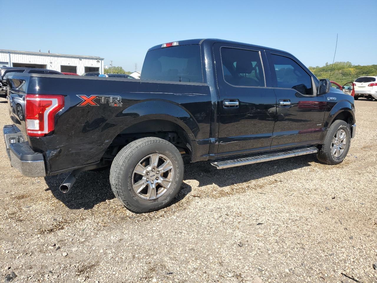 2017 Ford F150 Supercrew - Фото 3