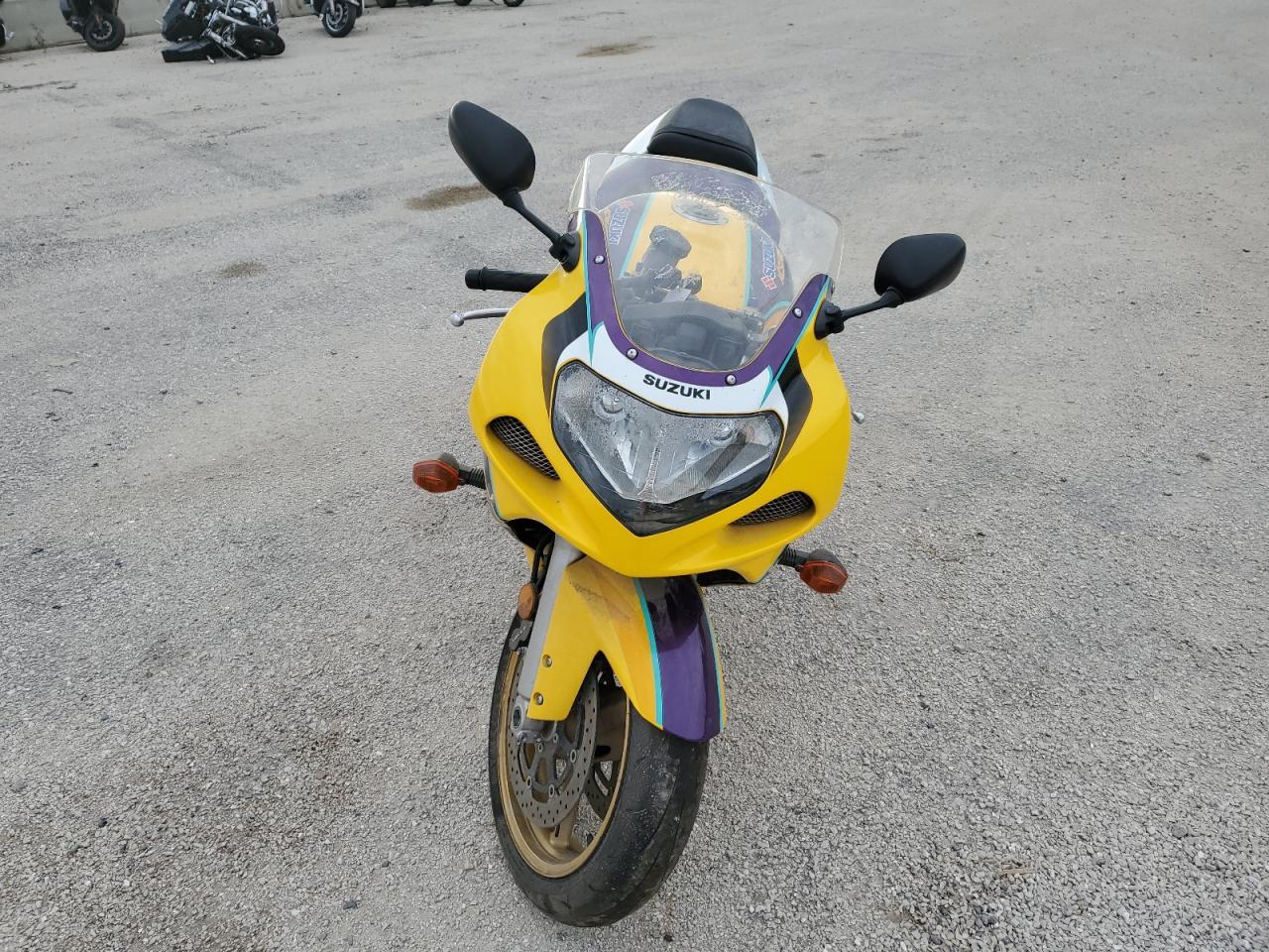 2003 Suzuki Gsx-R600 - Фото 2