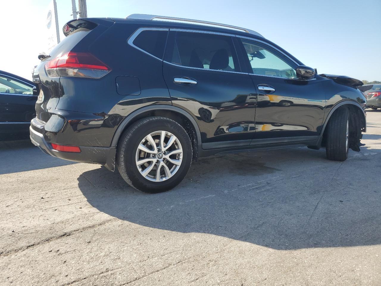 2020 Nissan Rogue S - Фото 3
