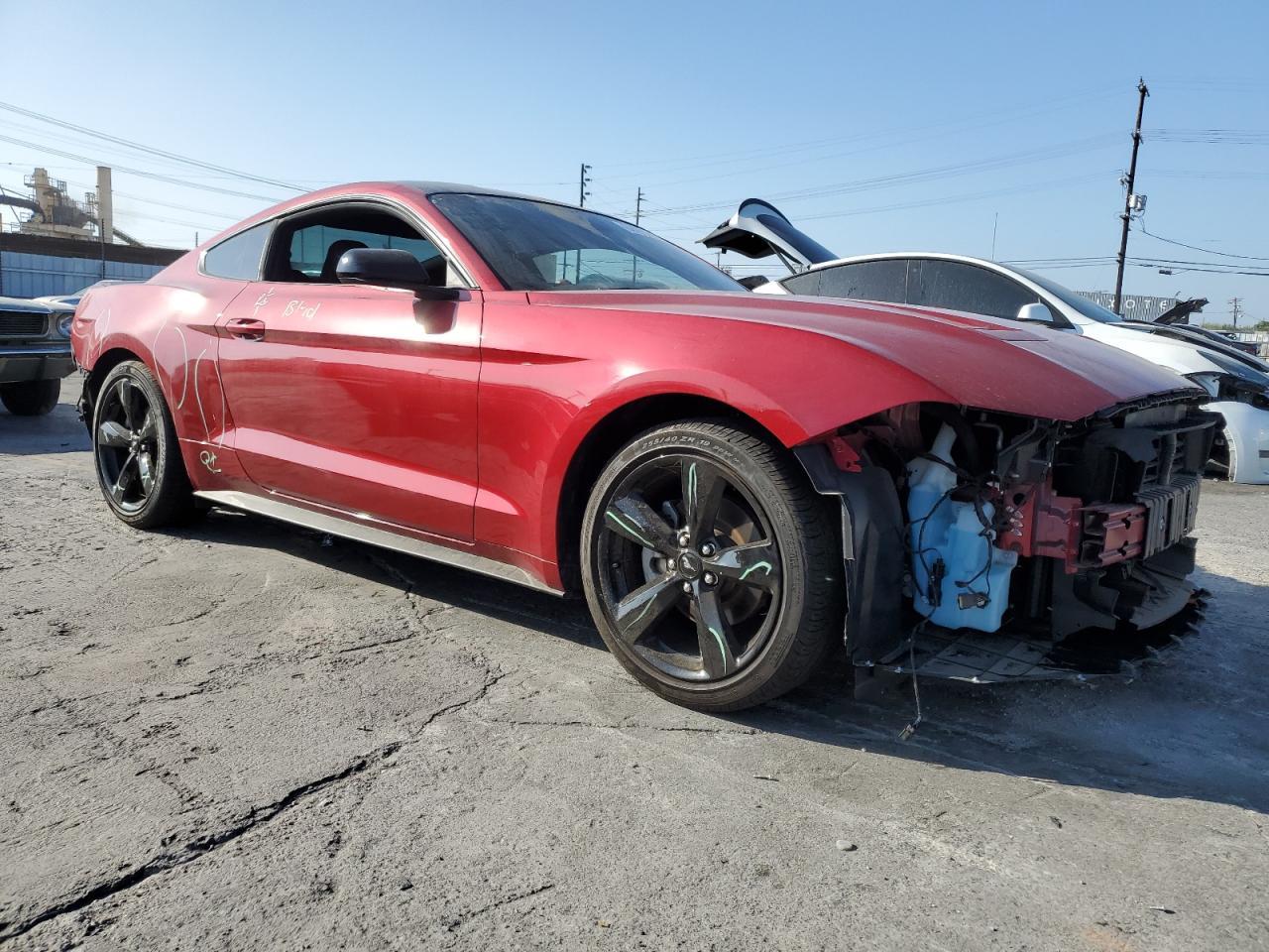 2022 Ford Mustang - Фото 4