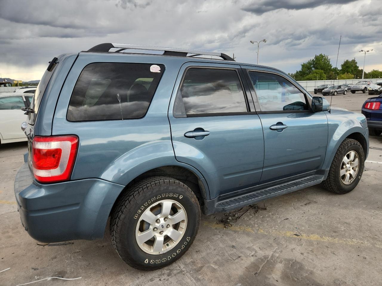 2011 Ford Escape Limited - Фото 3