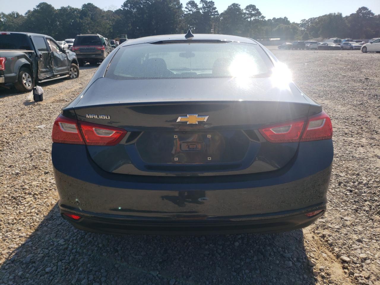 2019 Chevrolet Malibu Ls - Image 6