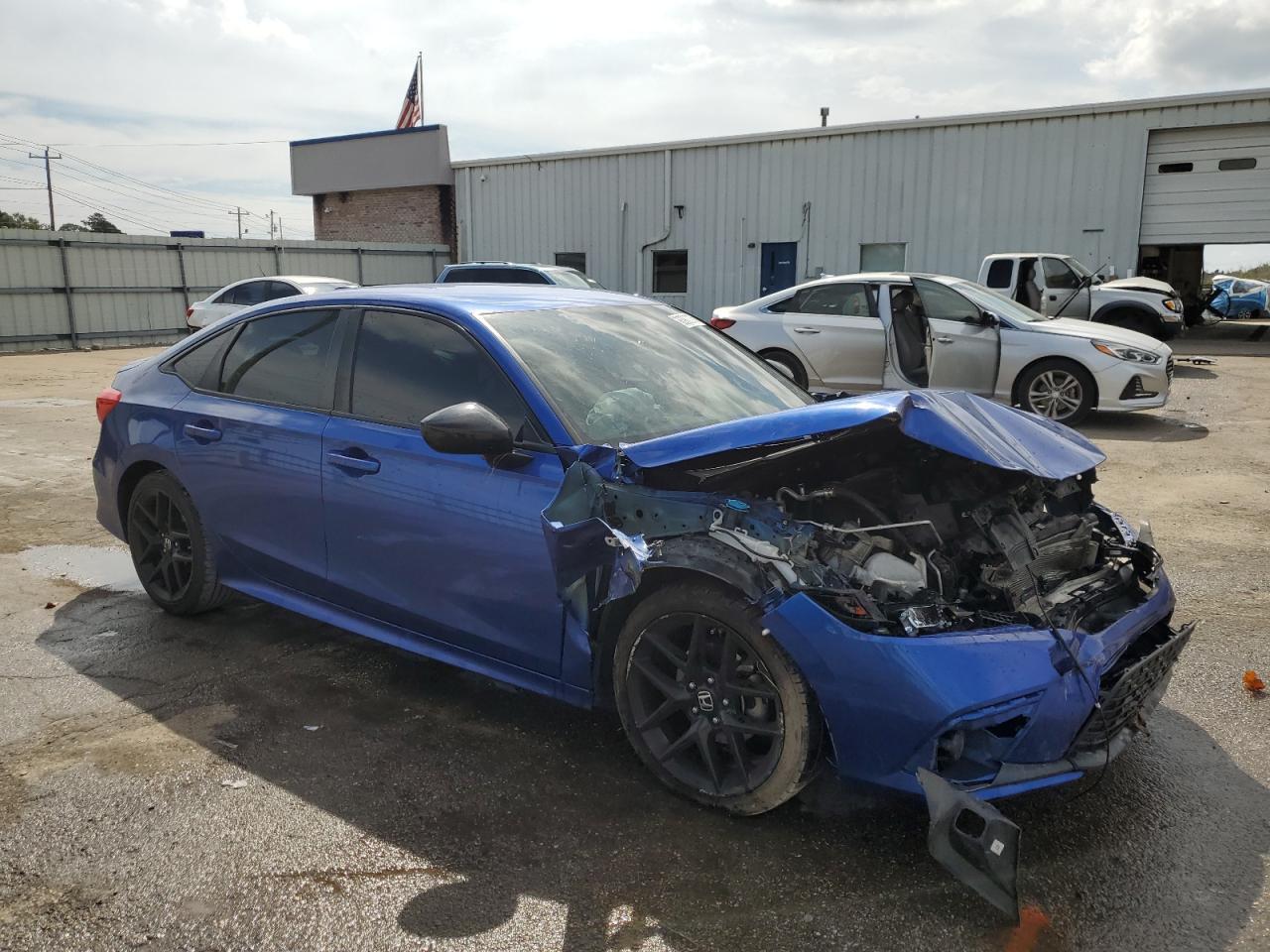 2023 Honda Civic Sport - Image 4