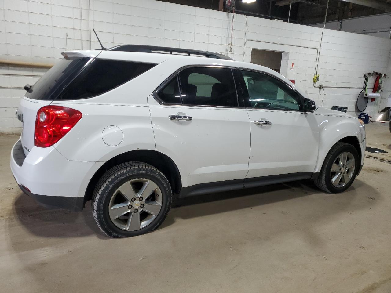 2014 Chevrolet Equinox Lt - Image 3