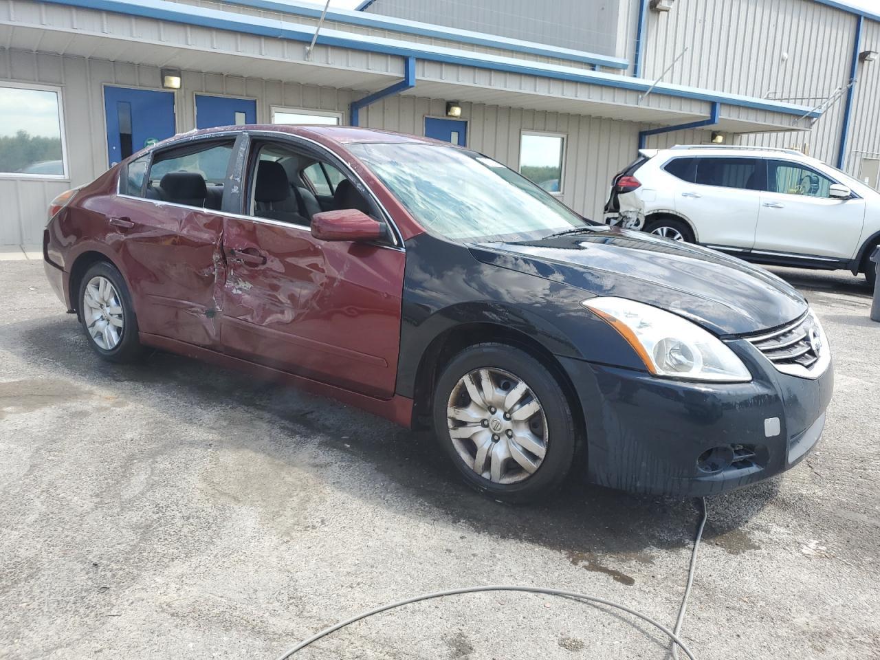 2010 Nissan Altima 2.5 - Фото 4