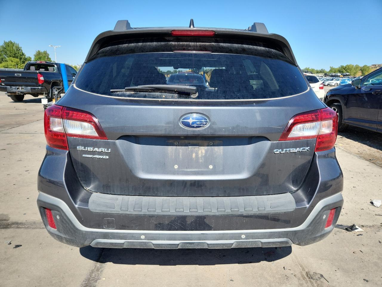 2019 Subaru Outback 2.5I Limited - Image 6