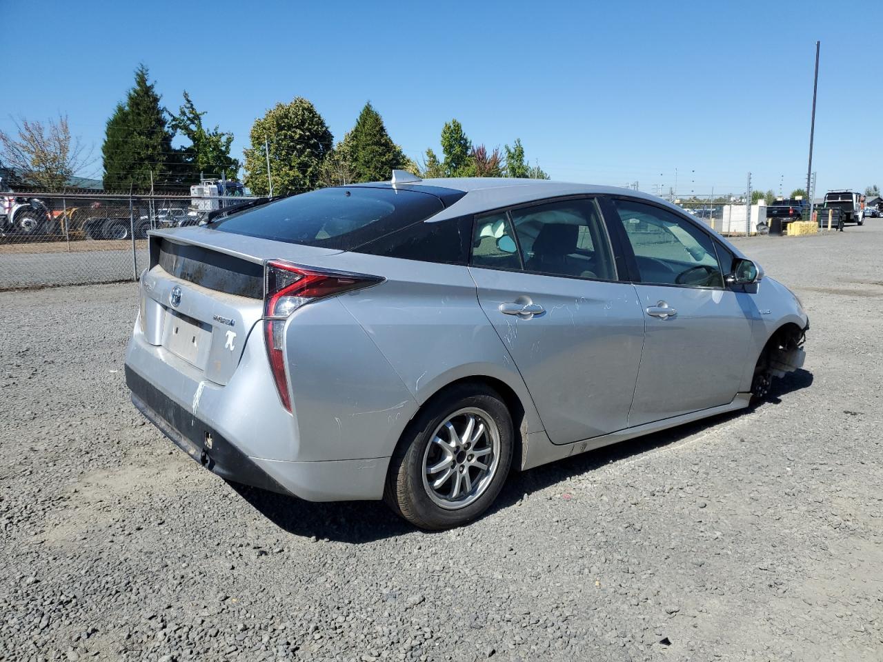 2016 Toyota Prius - Image 3