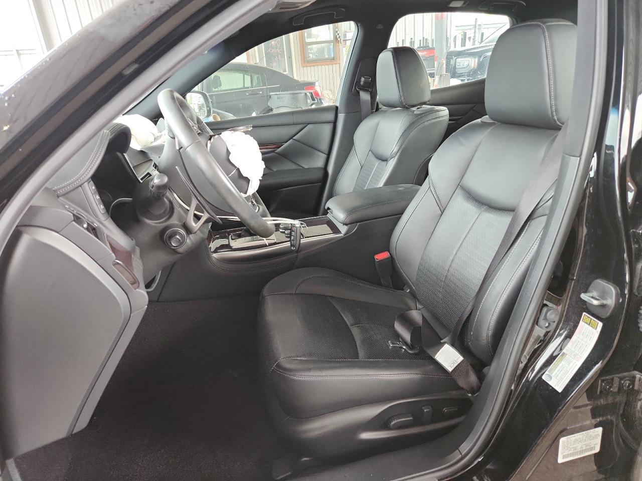 2019 Infiniti Q70 3.7 Luxe - Фото 7