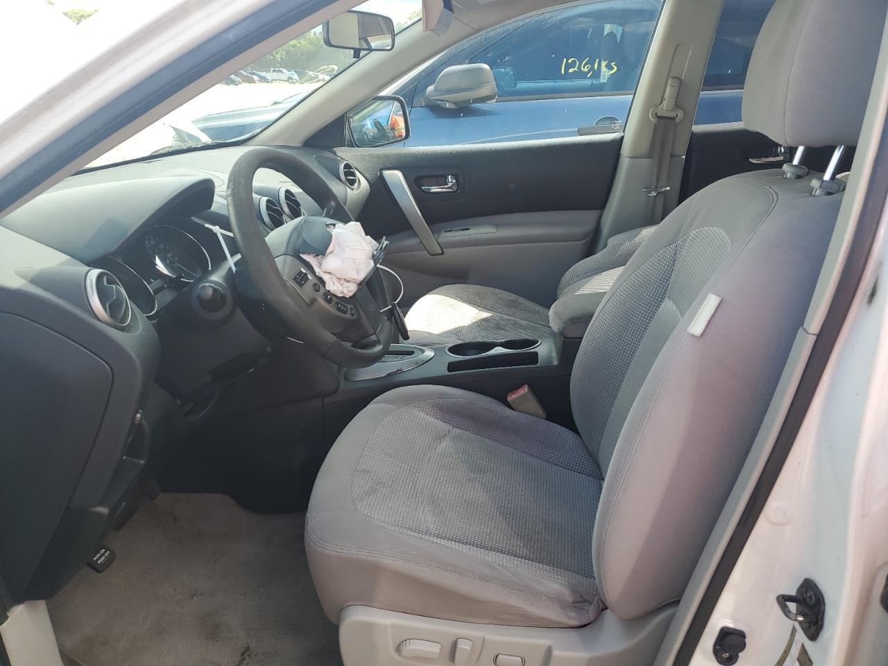 2011 Nissan Rogue S - Image 7