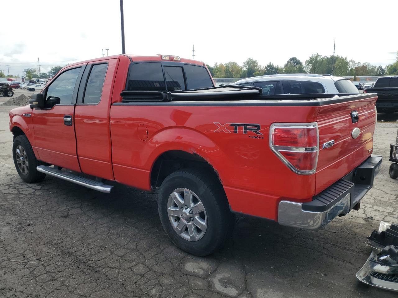 2011 Ford F150 Super Cab - Image 2
