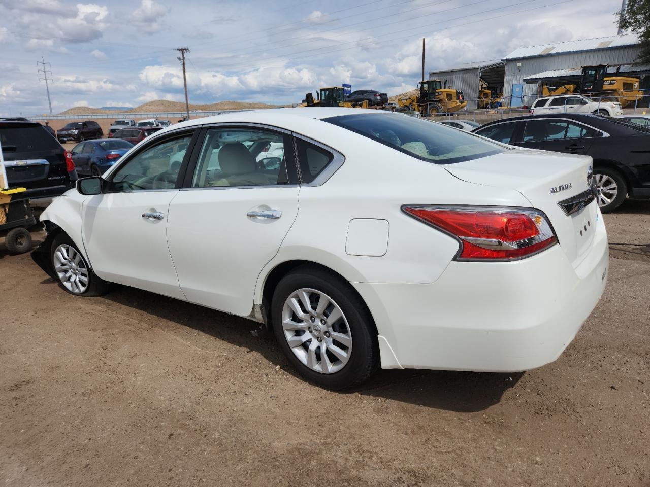2014 Nissan Altima 2.5 - Image 2
