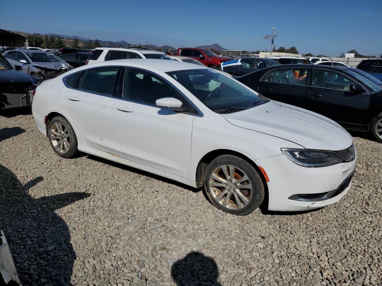 2016 Chrysler 200 Limited - Image 4