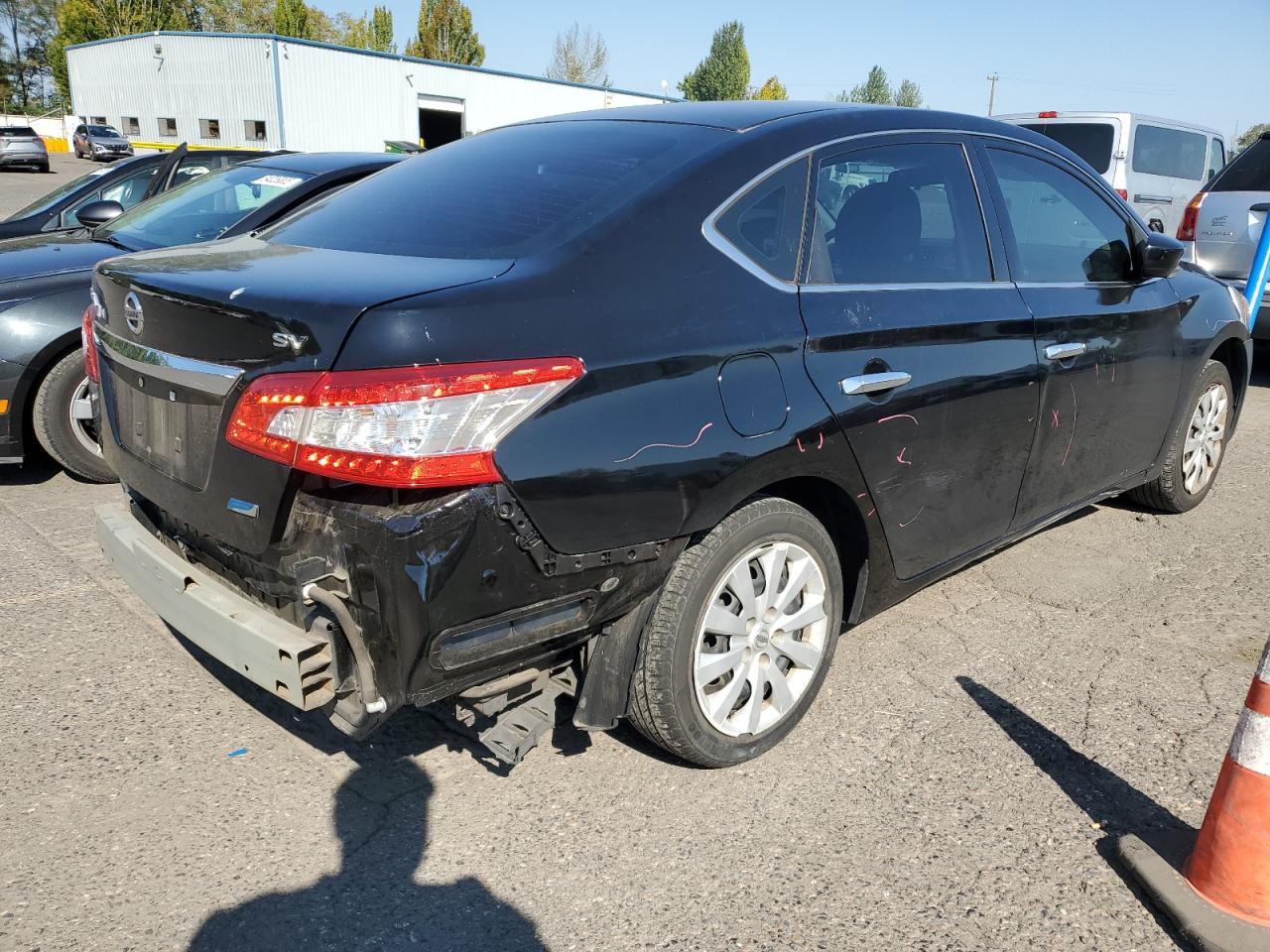 2014 Nissan Sentra S - Фото 3