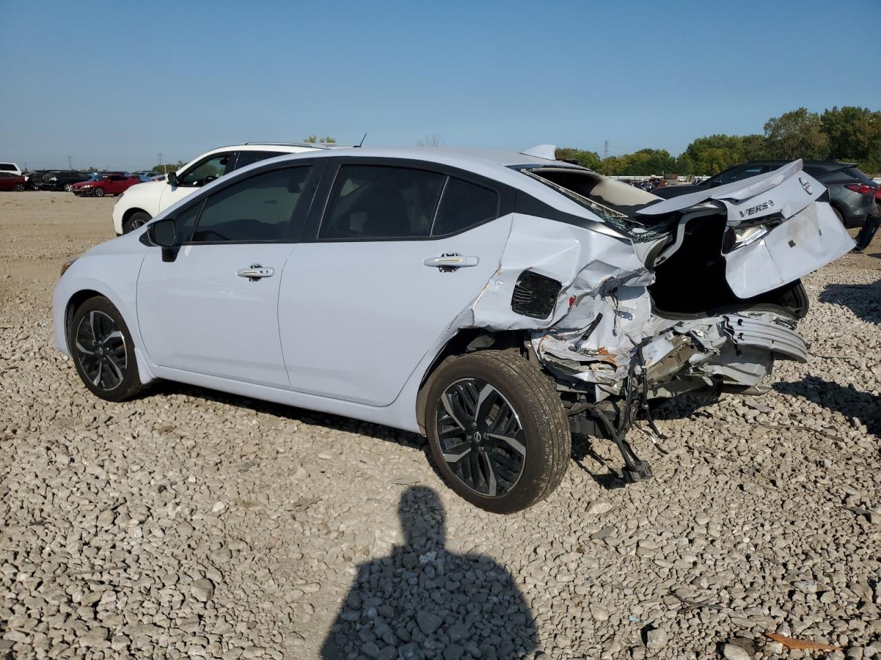 2024 Nissan Versa Sr - Фото 2