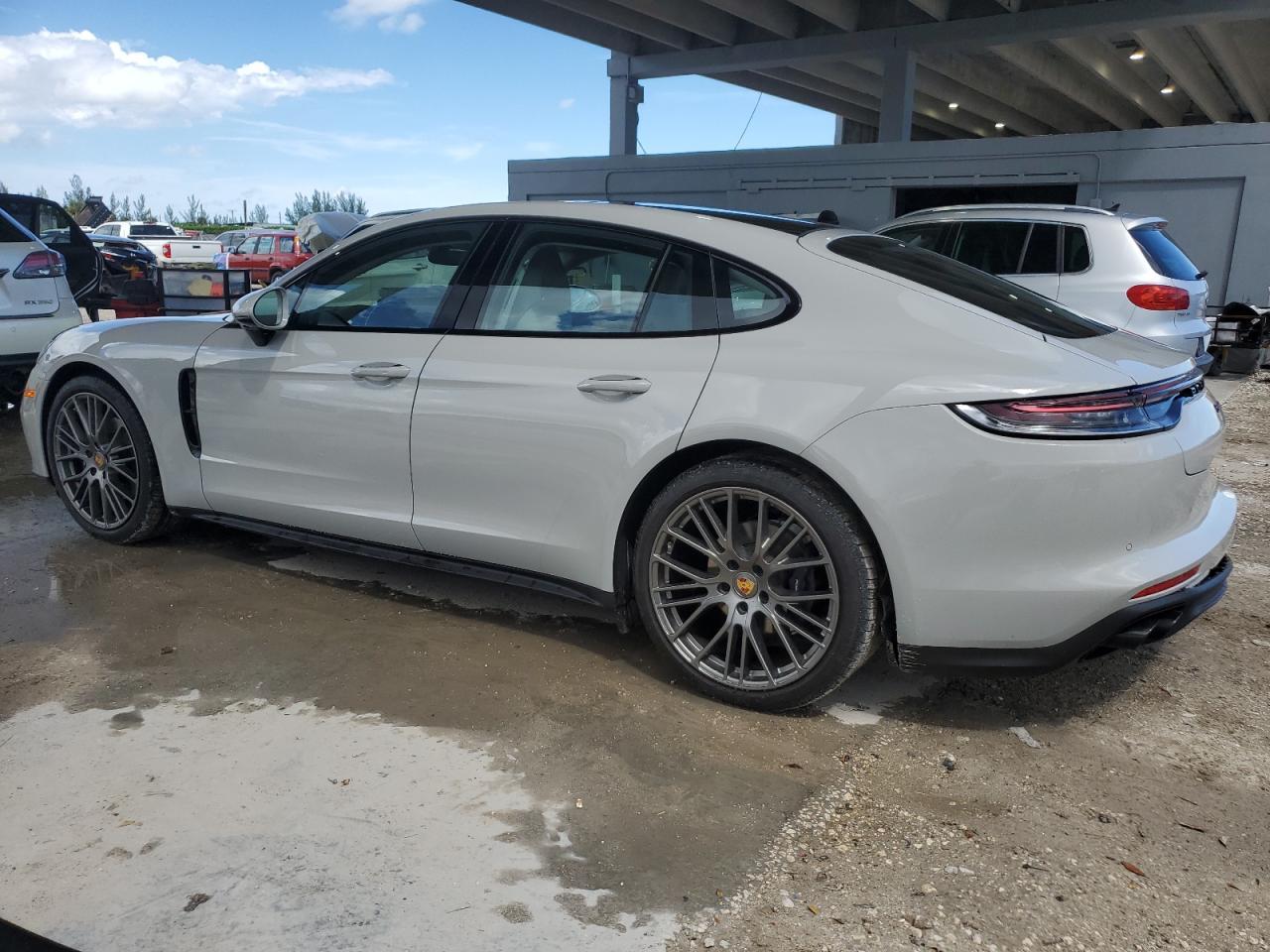 2023 Porsche Panamera Base - Фото 2