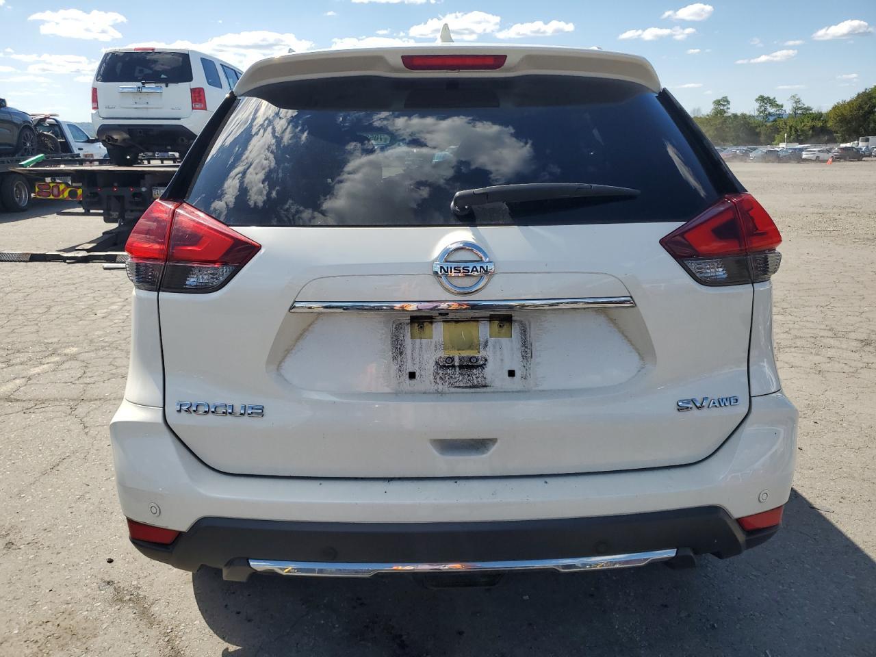 2019 Nissan Rogue S - Фото 6