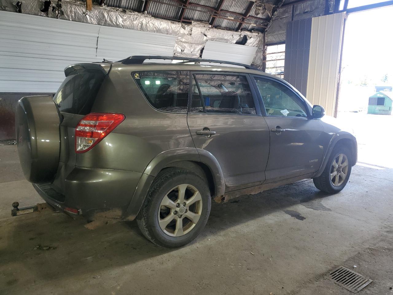 2012 Toyota Rav4 Limited - Фото 3