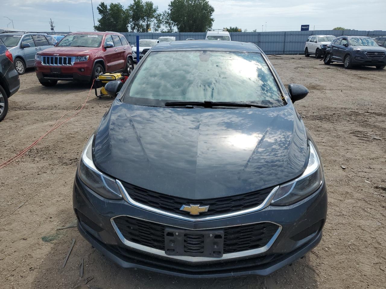 2025 Chevrolet Cruze Lt - Фото 5