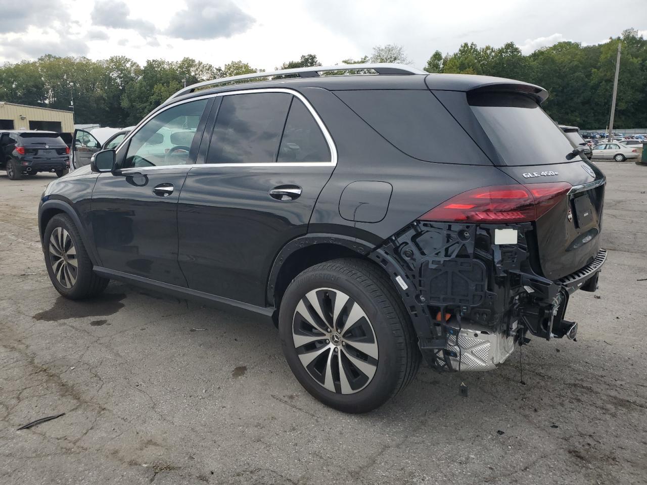 2025 Mercedes-Benz Gle 450E 4Matic - Image 2