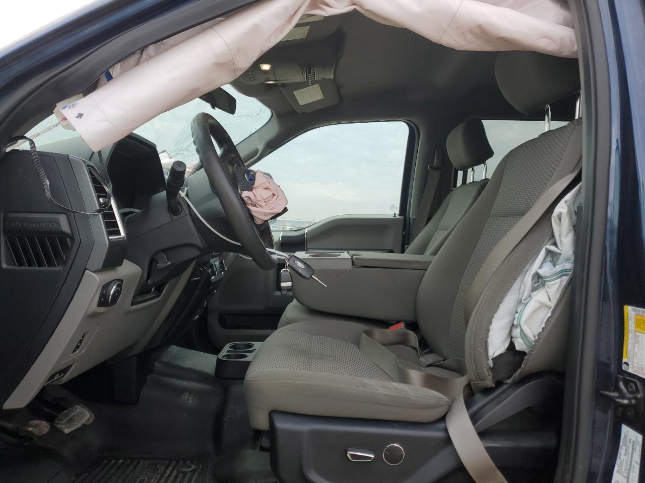 2017 Ford F350 Super Duty - Image 7