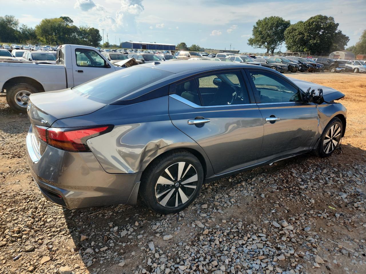 2021 Nissan Altima Sv - Фото 3