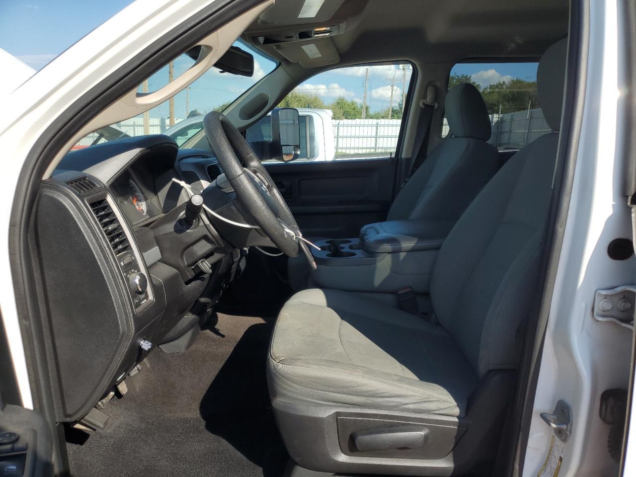 2013 Ram 2500 St - Фото 7
