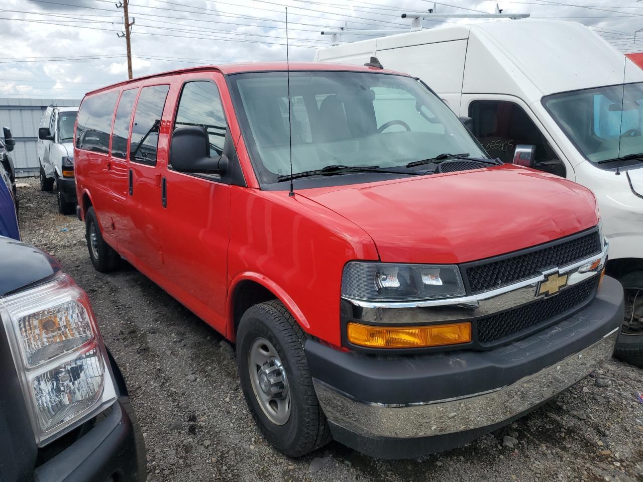 2018 Chevrolet Express G3500 Lt - Image 4