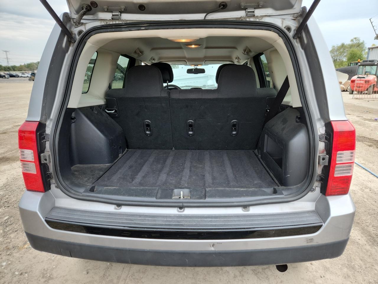 2015 Jeep Patriot Sport - Image 6